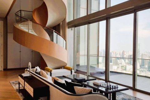 Penthouse in Bangkok, Thailand 4 bedrooms № 180436 - photo 6