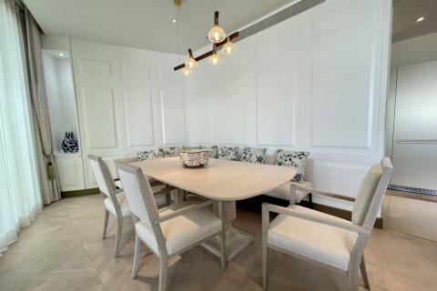 Condo in Bangkok, Thailand, 3 bedrooms  № 180441 - photo 7
