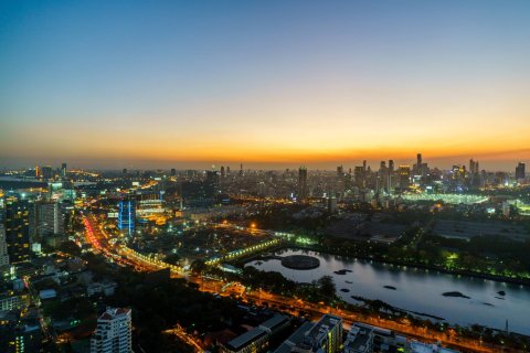 Condo à Bangkok, Thaïlande, 4 chambres  № 180439 - photo 23