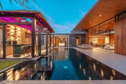 Villa in Bang Tao, Thailand 4 bedrooms № 190735