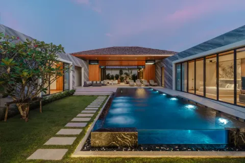 Villa in Bang Tao, Thailand 5 bedrooms № 190735