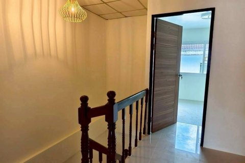 House in Phuket, Thailand 3 bedrooms № 154852 - photo 18