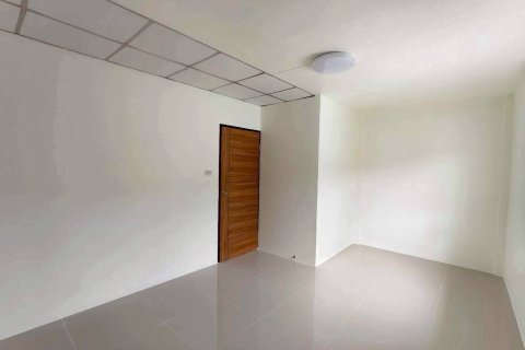 House in Phuket, Thailand 3 bedrooms № 154852 - photo 11