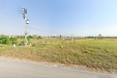 Land in Nakhon Nayok, Thailand 195948 sq.m. № 154849 - photo 2