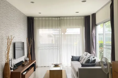 House in Pattaya, Thailand 3 bedrooms № 142740 - photo 11