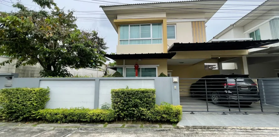 House in Pattaya, Thailand 3 bedrooms № 142740