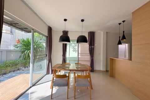 Дом в Паттайе, Таиланд с 3 спальнями № 142740 - фото 3