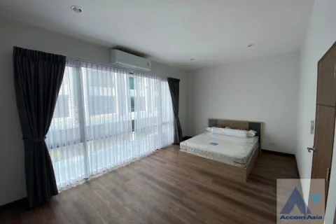 Reihenhaus in Phra Khanong, Bangkok, Thailand 3 Schlafzimmer № 219528 - Foto 5
