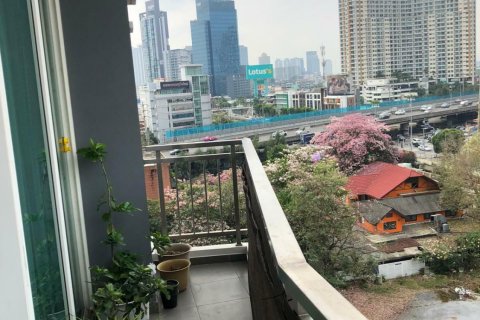 Condo in Yan Nawa, Bangkok, Thailand, 2 bedrooms  № 136526 - photo 18
