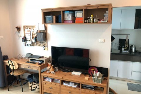 Condo in Yan Nawa, Bangkok, Thailand, 2 bedrooms  № 136526 - photo 3