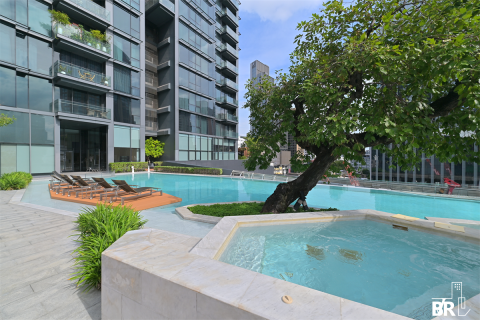 Condo in Bangkok, Thailand, 3 bedrooms  № 189972 - photo 9