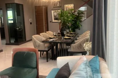 Haus in Phra Khanong, Bangkok, Thailand 3 Schlafzimmer № 214681 - Foto 4