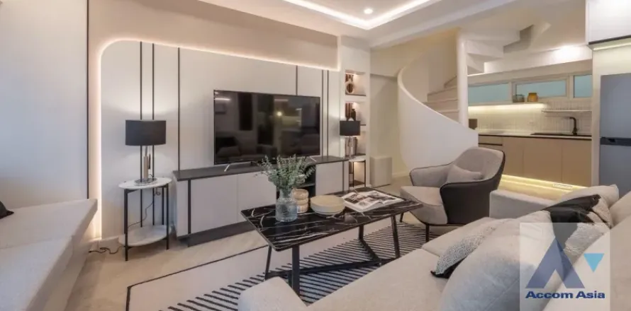 Duplex in Watthana, Bangkok, Thailand 2 Schlafzimmer № 214685