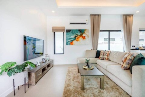 Villa in Hua Hin, Thailand 3 bedrooms № 114652 - photo 7