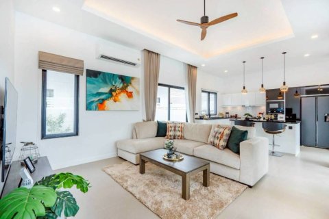 Villa in Hua Hin, Thailand 3 bedrooms № 114652 - photo 6