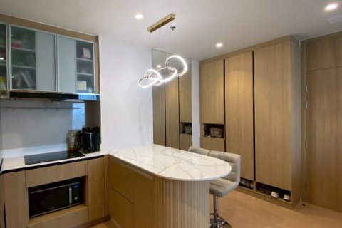 Кондоминиум с 2 спальнями в Чатучаке, Бангкок, Таиланд № 152902 - фото 2