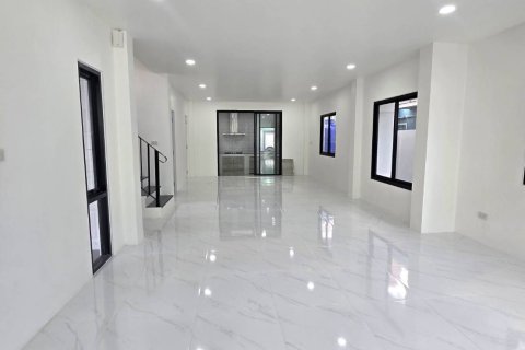 House in Phuket, Thailand 4 bedrooms № 152900 - photo 7