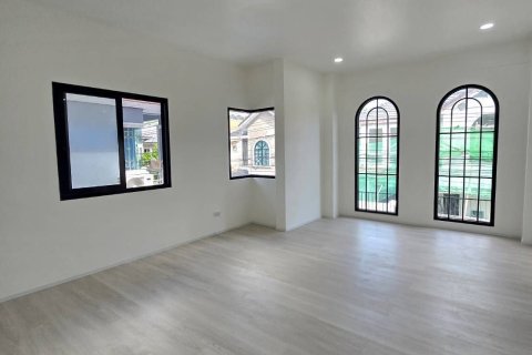 House in Phuket, Thailand 4 bedrooms № 152900 - photo 20