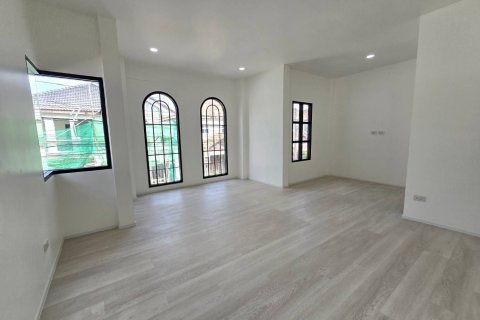 House in Phuket, Thailand 4 bedrooms № 152900 - photo 21