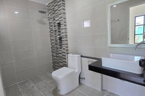 House in Phuket, Thailand 4 bedrooms № 152900 - photo 10