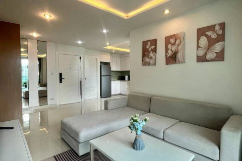 Condo in Pattaya, Thailand, 2 bedrooms № 152903 - photo 3