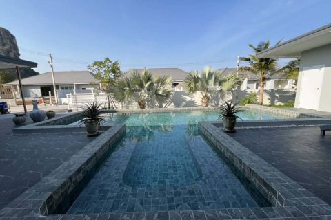 Вилла в Ча-аме, Таиланд с 3 спальнями  № 172972