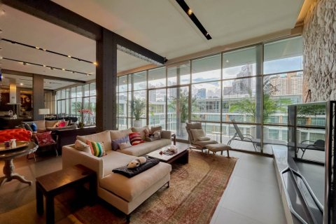 Condo à Khlong Toei, Bangkok, Thaïlande, 4 chambres  № 172974