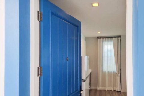 Condo in Hua Hin, Thailand, 2 bedrooms  № 172970 - photo 8