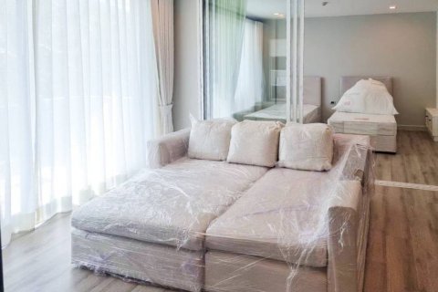 Condo in Hua Hin, Thailand, 2 bedrooms  № 172970 - photo 4