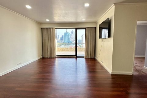 Condo in Khlong San, Bangkok, Thailand, 1 bedroom  № 172969 - photo 4