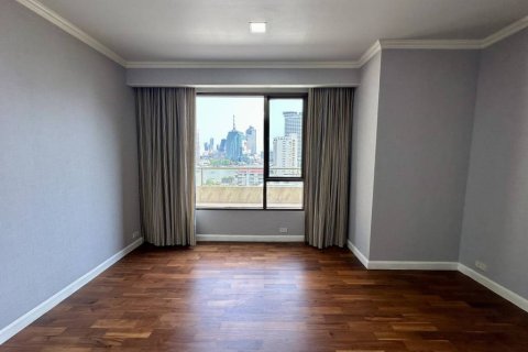 Condo in Khlong San, Bangkok, Thailand, 1 bedroom  № 172969 - photo 5