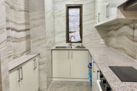 Condo in Khlong San, Bangkok, Thailand, 1 bedroom  № 172969 - photo 10