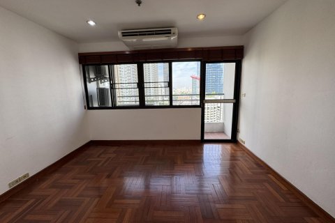 Condo à Khlong Toei, Bangkok, Thaïlande, 3 chambres  № 134404 - photo 10