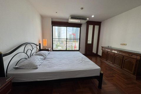 Condo à Khlong Toei, Bangkok, Thaïlande, 3 chambres  № 134404 - photo 19