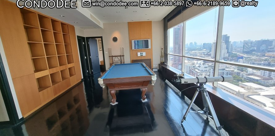 Condo à Khlong Toei, Bangkok, Thaïlande, 4 chambres  № 200514