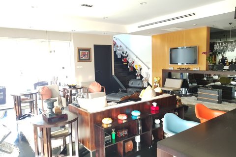 Condo à Khlong Toei, Bangkok, Thaïlande, 4 chambres  № 200514 - photo 22