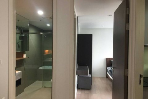 Condo à Watthana, Bangkok, Thaïlande, 1 chambre № 200515 - photo 6