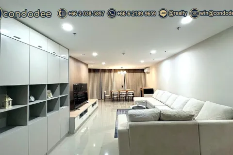 Condo in Watthana, Bangkok, Thailand, 3 bedrooms  № 200517