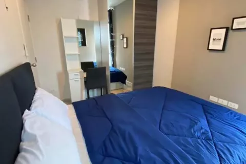 Кондоминиум с 2 спальнями в Дин Даенге, Бангкок, Таиланд № 139551 - фото 16