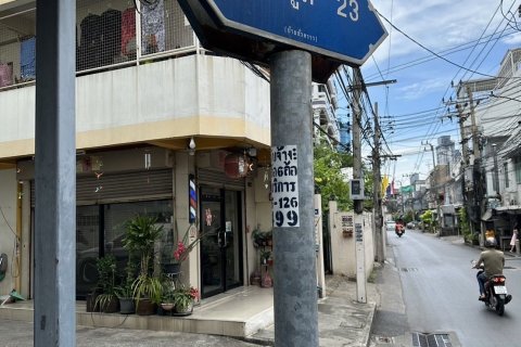 Шопхаус в Банг-Кхо-Лаеме, Бангкок, Таиланд  № 139547 - фото 21
