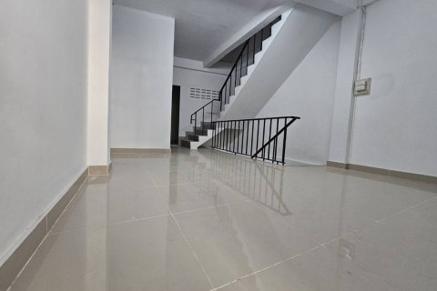 Шопхаус в Банг-Кхо-Лаеме, Бангкок, Таиланд  № 139547 - фото 3