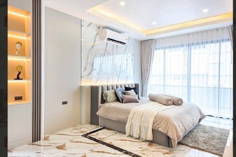 Villa in Pattaya, Thailand 5 bedrooms № 152666 - photo 13