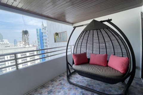 Condo in Watthana, Bangkok, Thailand, 3 bedrooms № 152025 - photo 3