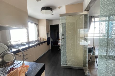 Condo in Watthana, Bangkok, Thailand, 3 bedrooms № 152025 - photo 9