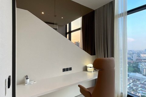 Студия в кондо в Клонг Тоэй, Бангкок, Таиланд № 152029 - фото 18