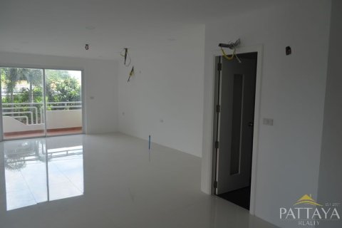 Condo sur Jomtien Beach, Pattaya, Thaïlande, 1 chambre № 204255 - photo 1