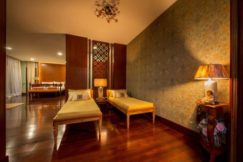 Maison à Chiang Mai, Thaïlande 7 chambres № 162527