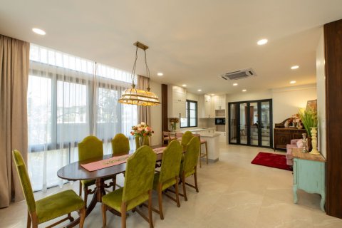 Дом в Чиангмае, Таиланд с 4 спальнями № 162528 - фото 28