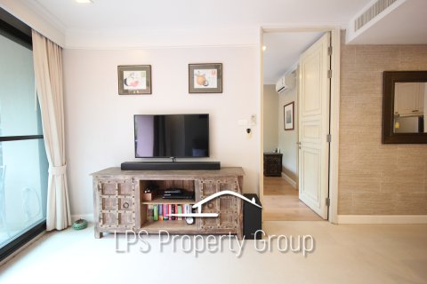 Condo in Hua Hin, Thailand, 1 bedroom  № 168833 - photo 12