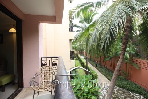 Condo in Hua Hin, Thailand, 1 bedroom  № 168833 - photo 3